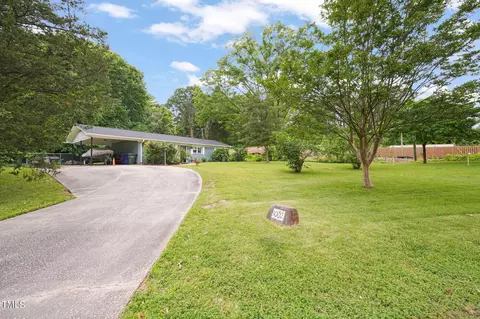 Exterior - 1002 Bacon St, Durham, NC 27703 photo 5 of 11