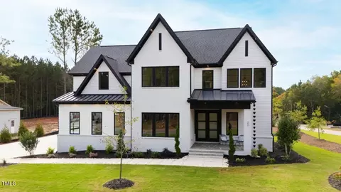 20 Chestnut Oak Dr, Youngsville, NC 27596