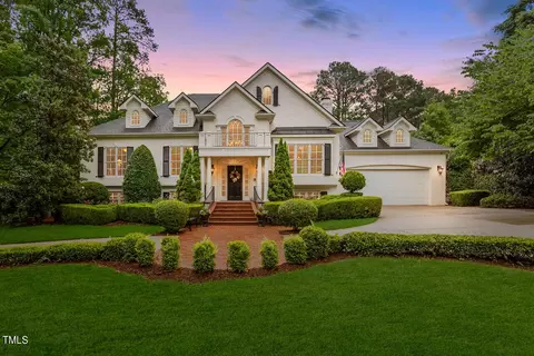 103 Hoy Ct, Cary, NC 27511