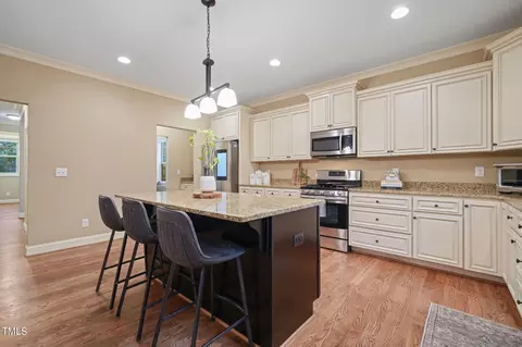 103 Fox Run Ct, Durham, NC 27705 photo 12