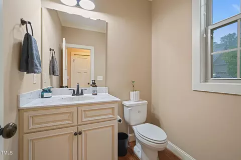 103 Fox Run Ct, Durham, NC 27705 photo 37