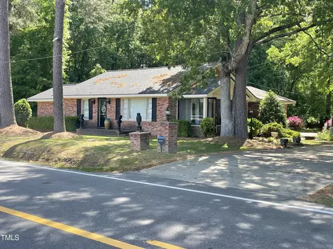 2947 N Nc 96 Hwy, Selma, NC 27576