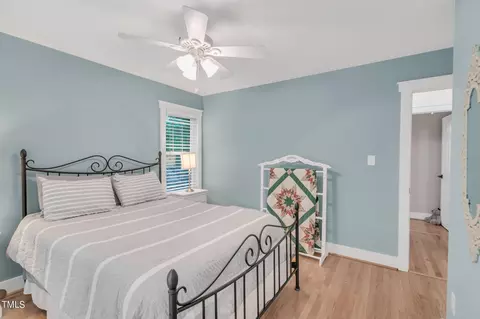 Bedroom - 518 Daniel Ct, Wake Forest, NC 27587 photo 8 of 10