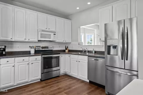 8318 Bratt Ave, Wake Forest, NC 27587 photo 4