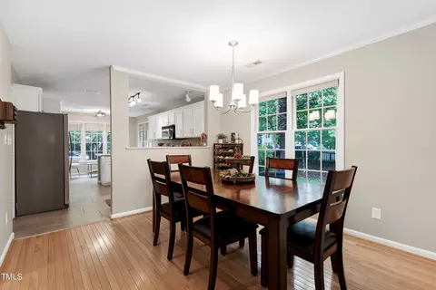 706 Bishopstone Dr, Durham, NC 27705 photo 9