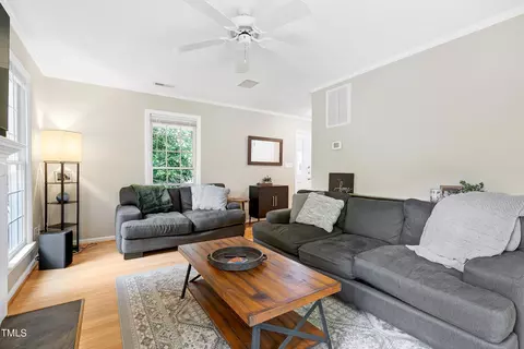 706 Bishopstone Dr, Durham, NC 27705 photo 8