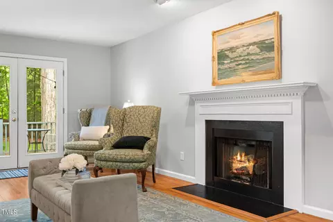 136 Skipwyth Cir, Cary, NC 27513 photo 8