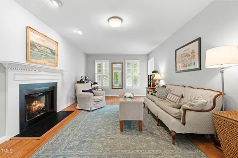 136 Skipwyth Cir, Cary, NC 27513 photo 5
