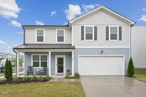 1501 Heron Pond St, Raleigh, NC 27604