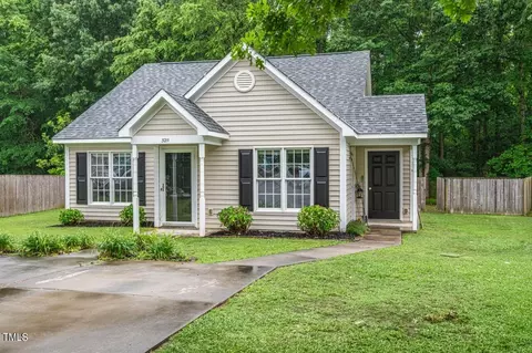 3211 Granite Ct SW, Wilson, NC 27893