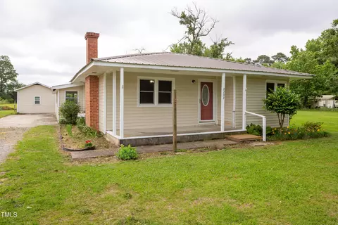2292 N Salemburg Hwy, Salemburg, NC 28385