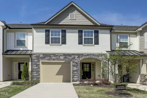 14 Hanging Moss Trl, Clayton, NC 27527