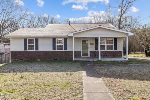 307 Cherry St, Oxford, NC 27565