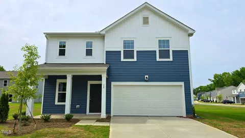 32 Moss Oaks Ct, Angier, NC 27501
