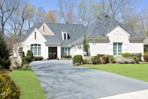 105 Tweed Pl, Chapel Hill, NC 27517