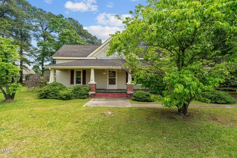 1466 Nc 27 E, Lillington, NC 27546