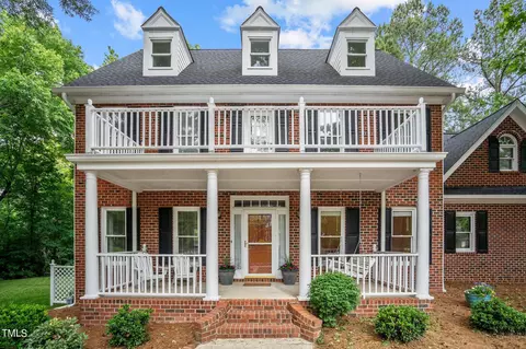 100 Shepton Dr, Cary, NC 27519