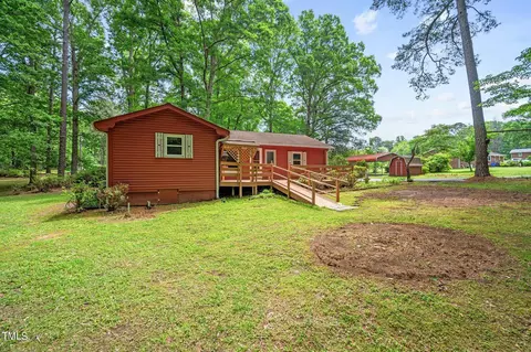 Exterior - 8200 Middleton Rd, Garner, NC 27529 photo 7 of 13