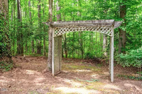 Exterior - 8200 Middleton Rd, Garner, NC 27529 photo 6 of 13