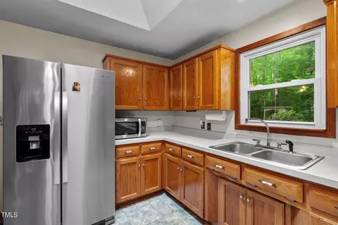 Kitchen - 8200 Middleton Rd, Garner, NC 27529 photo 3 of 5