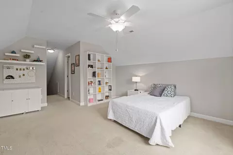 636 Red Cedar Cir, Durham, NC 27712 photo 33