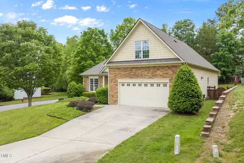636 Red Cedar Cir, Durham, NC 27712 photo 3