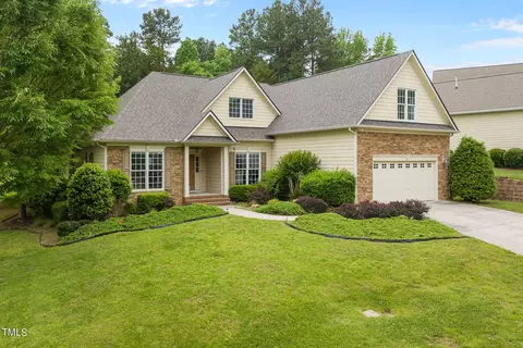 636 Red Cedar Cir, Durham, NC 27712 photo 4