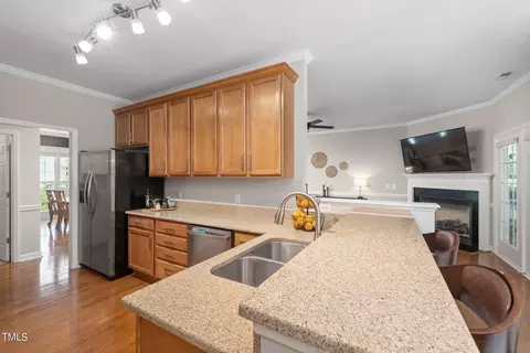 636 Red Cedar Cir, Durham, NC 27712 photo 17