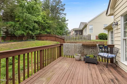 636 Red Cedar Cir, Durham, NC 27712 photo 38