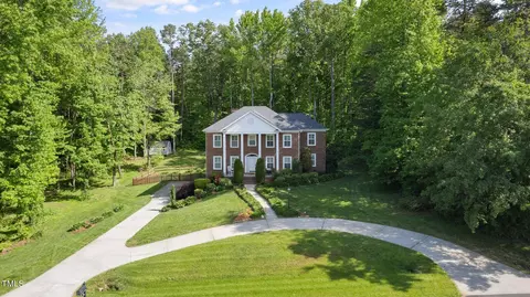 5109 Northforest Dr, Mcleansville, NC 27301