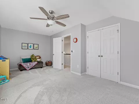 Bedroom - 5 Brightfield Ln, Durham, NC 27712 photo 12 of 14