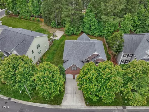View/Area - 5 Brightfield Ln, Durham, NC 27712 photo 2 of 7