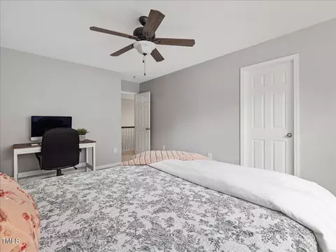Bedroom - 5 Brightfield Ln, Durham, NC 27712 photo 6 of 14