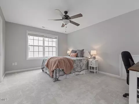 Bedroom - 5 Brightfield Ln, Durham, NC 27712 photo 4 of 14