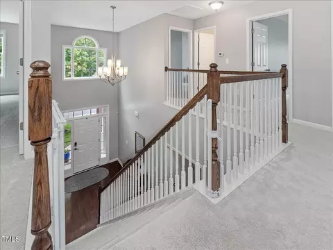 Entry Way - 5 Brightfield Ln, Durham, NC 27712 photo 6 of 7