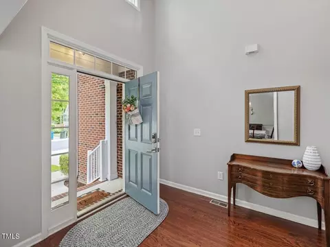 Entry Way - 5 Brightfield Ln, Durham, NC 27712 photo 2 of 7