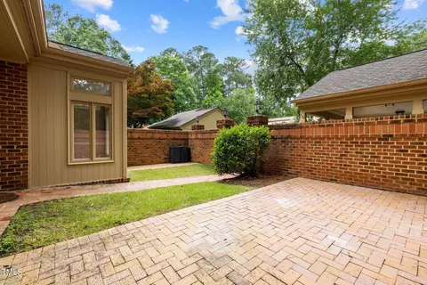 2 Innisfree Dr, Durham, NC 27707 photo 41