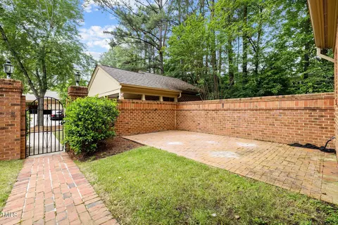 2 Innisfree Dr, Durham, NC 27707 photo 42