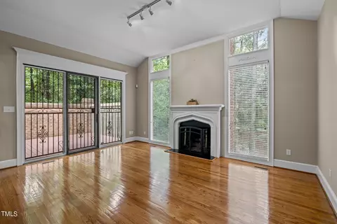 2 Innisfree Dr, Durham, NC 27707 photo 9