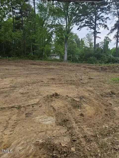 100 101 East Rd, Durham, NC 27704 photo 2