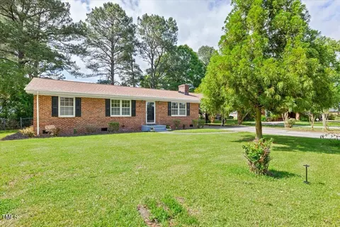 104 Laurie Dr, Rocky Mount, NC 27803