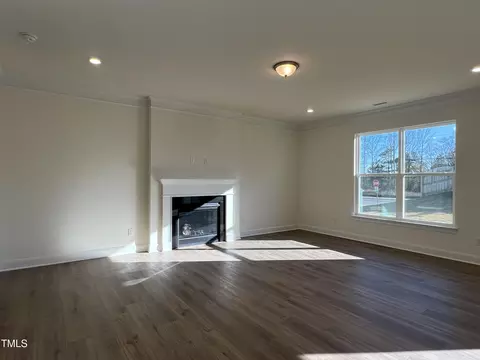 Living - 193 Highview Dr, Benson, NC 27504 photo 1 of 2
