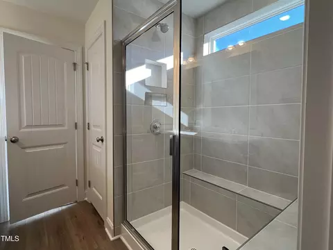Bath - 193 Highview Dr, Benson, NC 27504 photo 3 of 4