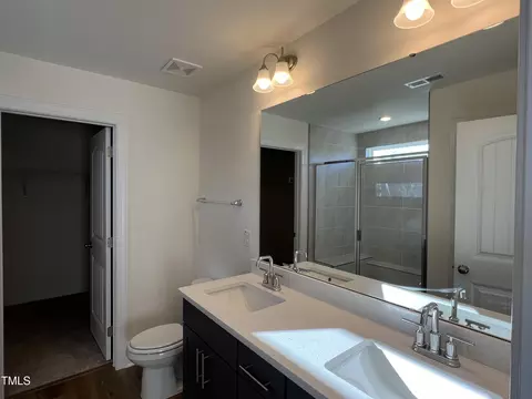 Bath - 193 Highview Dr, Benson, NC 27504 photo 2 of 4