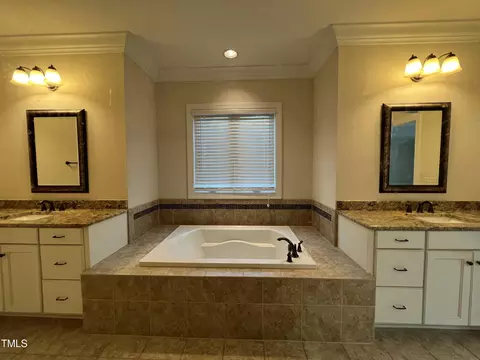 1349 Magnolia Bend Loop Loop, Cary, NC 27519 photo 9
