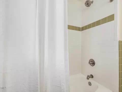 5016 Lansdowne Dr, Durham, NC 27712 photo 31