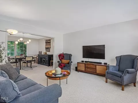 5016 Lansdowne Dr, Durham, NC 27712 photo 6
