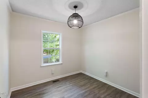 915 Limerick Ln, Durham, NC 27713 photo 22