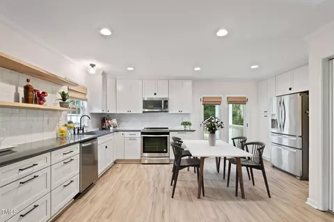 915 Limerick Ln, Durham, NC 27713 photo 9