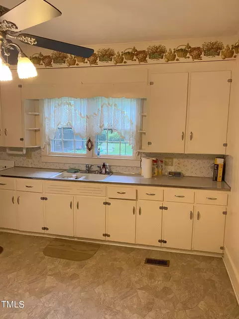 Kitchen - 304 E D St, Erwin, NC 28339 photo 2 of 4